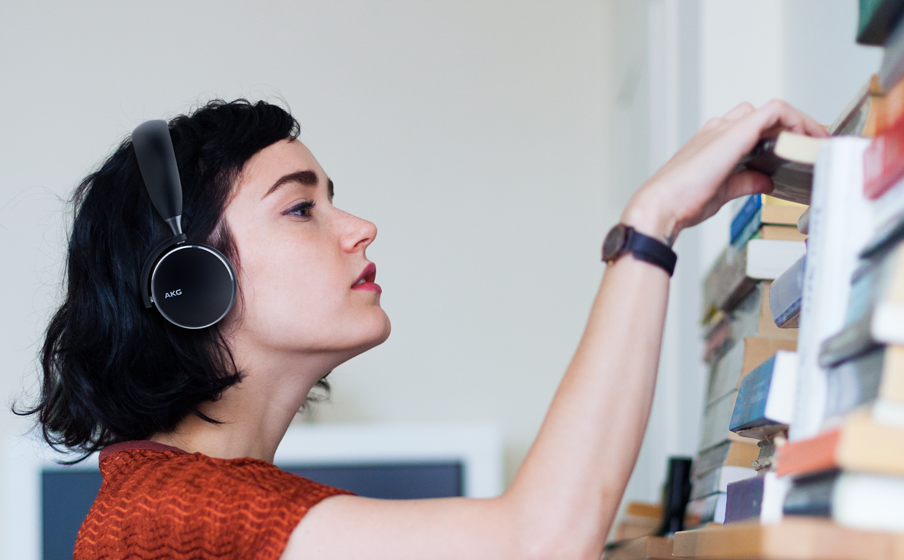 y500 wireless headphones